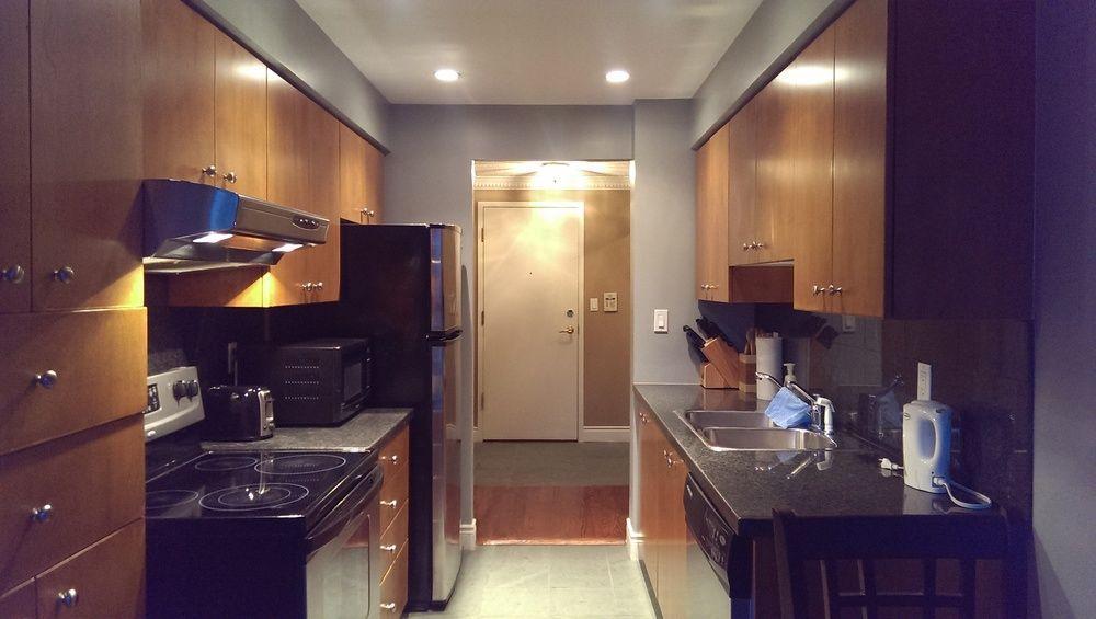 Toronto Luxury Accommodations - Qwest Екстериор снимка