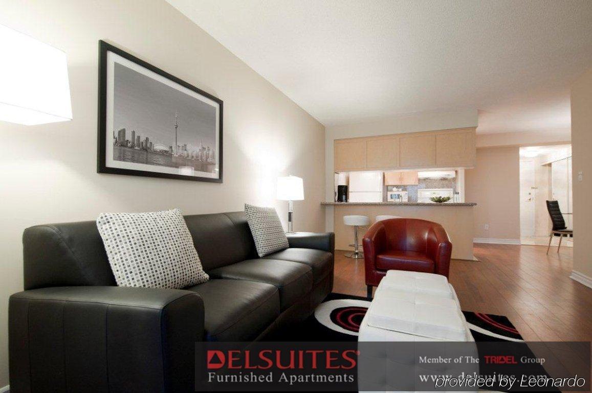 Toronto Luxury Accommodations - Qwest Екстериор снимка