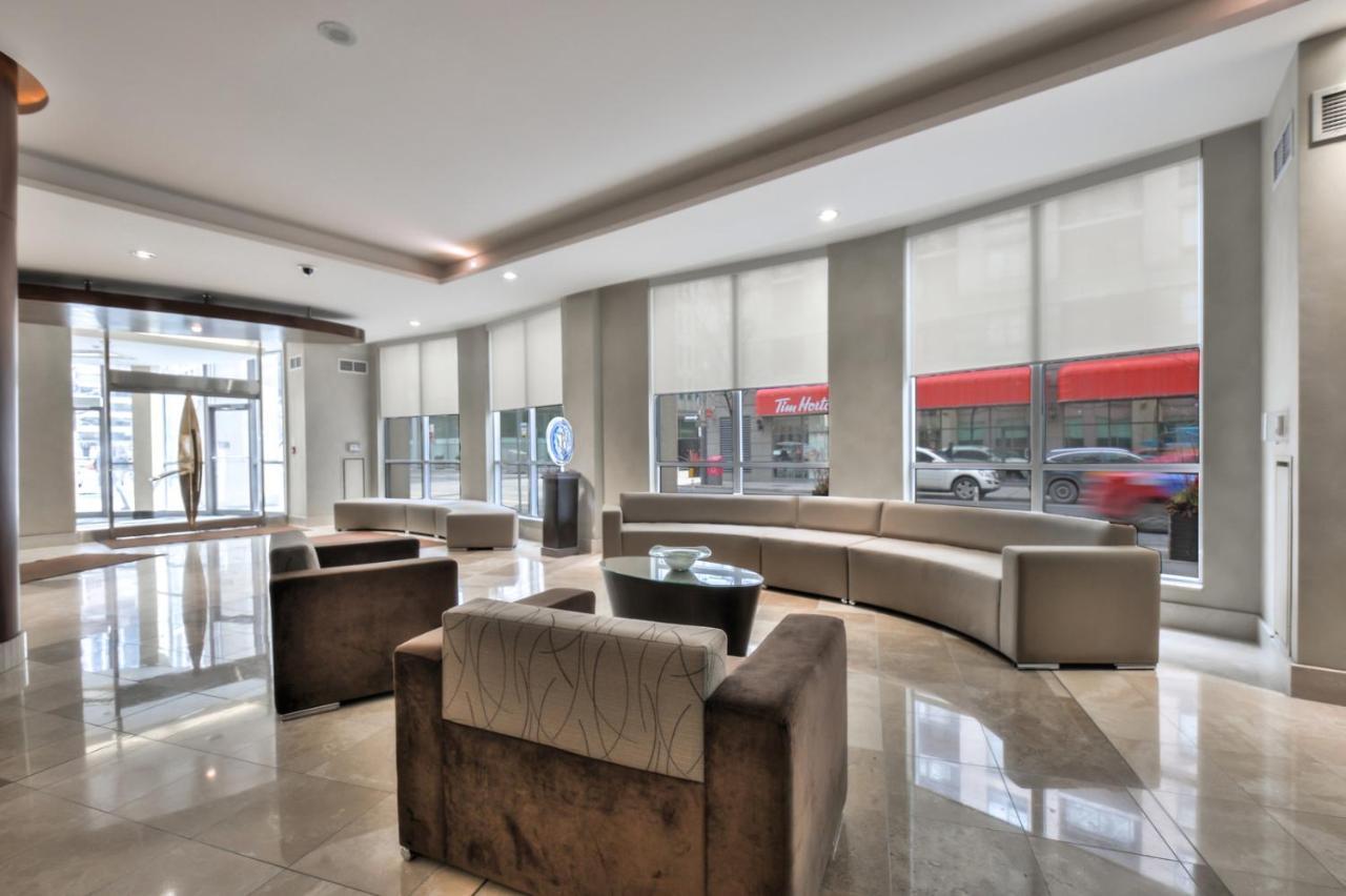 Toronto Luxury Accommodations - Qwest Екстериор снимка
